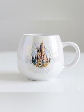 Walt Disney World 50th Anniversary Cinderella Castle Collector Coffee Mug NWT